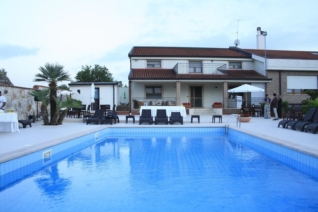 Villa Genny Altamura Ngoại thất bức ảnh